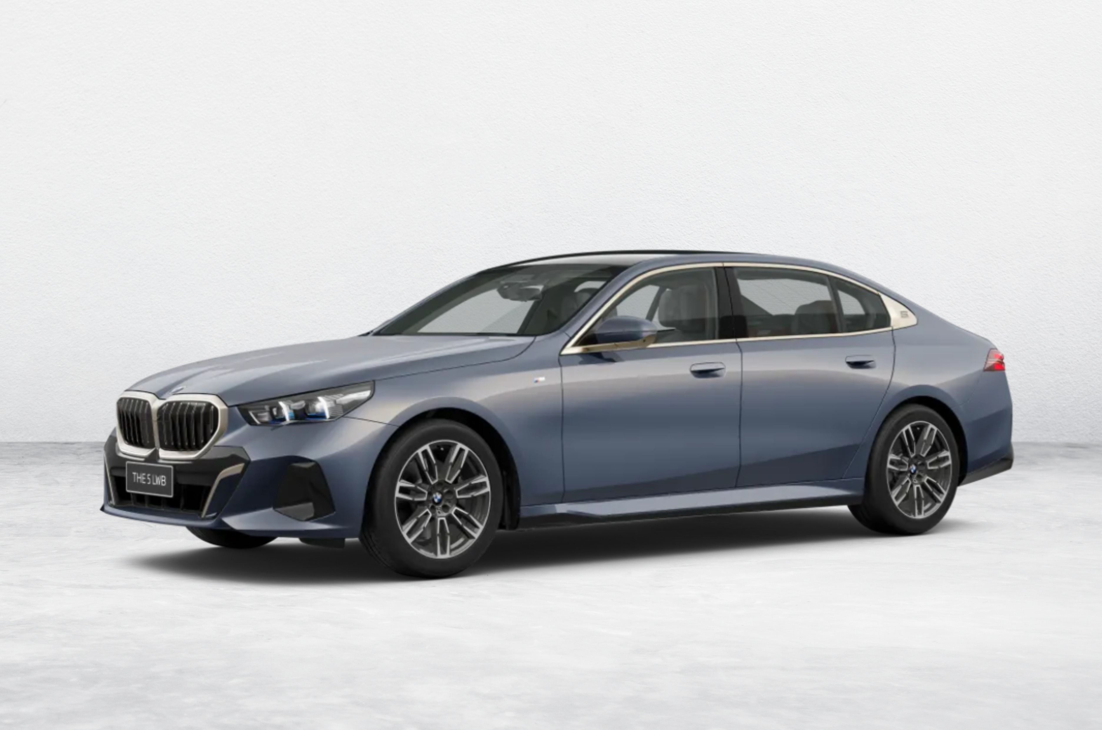 BMW 5 Series now gets 19-inch alloys as standard